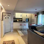 アパート View ティラナ